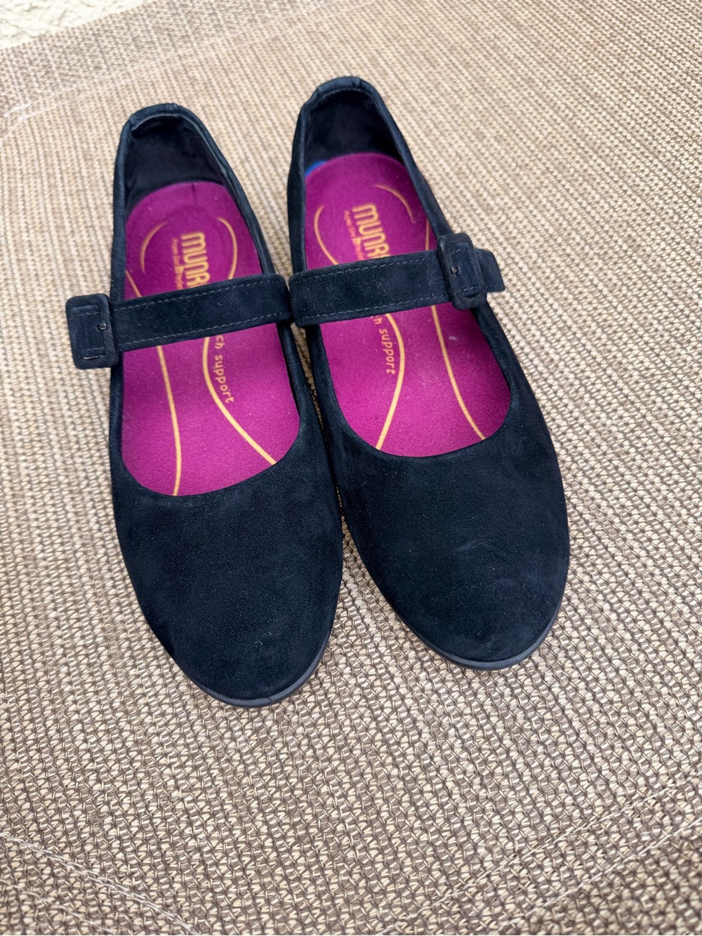 MUNRO Mary Jane size 9W